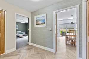 Photo 9- click for photo gallery